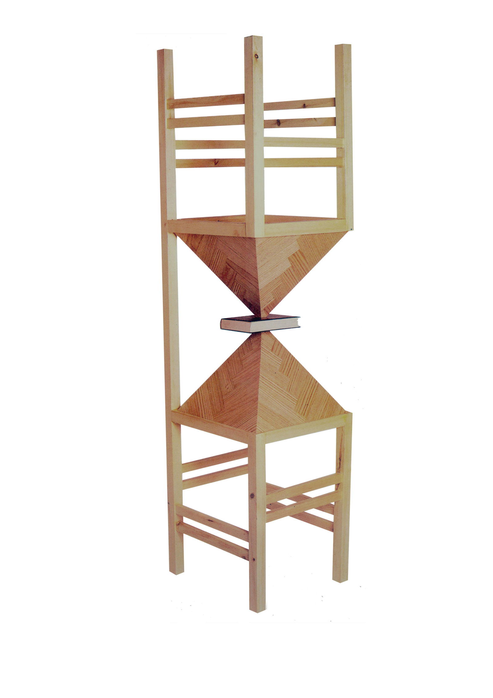 Τιτλος: Η Καρέκλα του Μαρξ
Υλικά: Ξύλο, Βιβλίο
Μέγεθος: 180x46x42 cm
Έτος: 2000